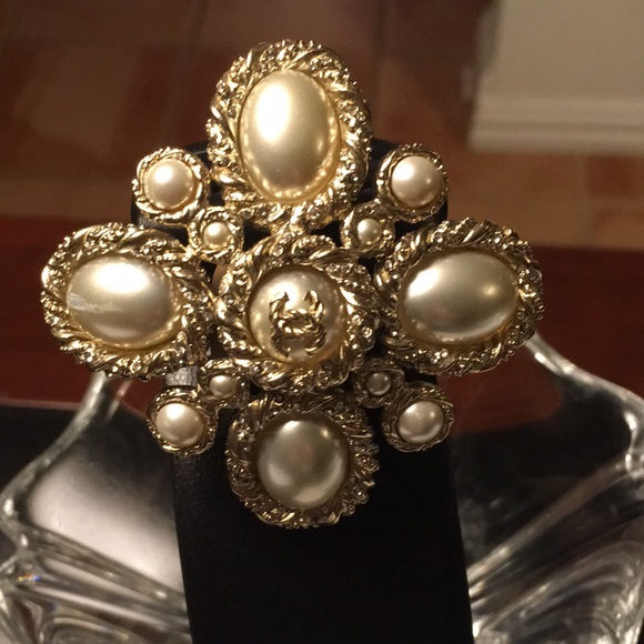 Sold - Picture 3 of 3